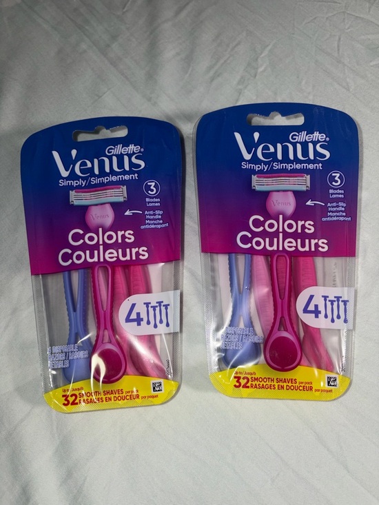 VENUS Other - VENUS Disposable Razors - Pink & Blue Handles (2 Pack)